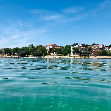 Apartment In Villa Moletto Seaside & Relax - 4 Guests Lovrečica Екстериор снимка