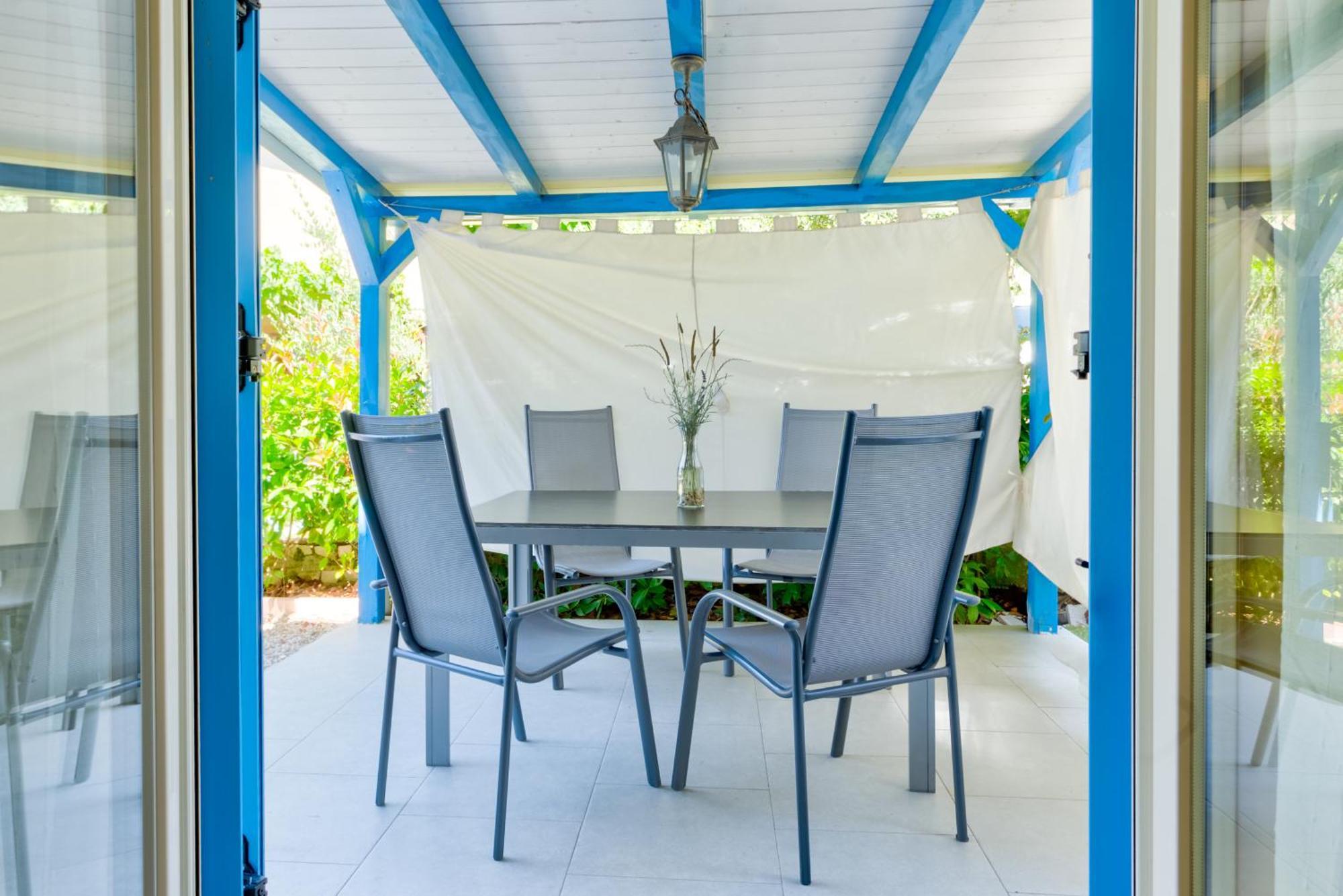 Apartment In Villa Moletto Seaside & Relax - 4 Guests Lovrečica Екстериор снимка